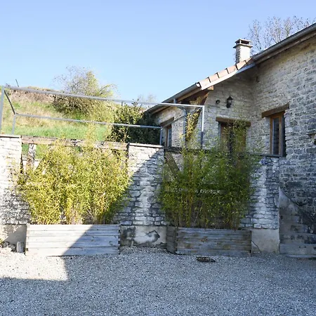 L'atelier Atypique En Mezzanine Au Coeur Des Vignes